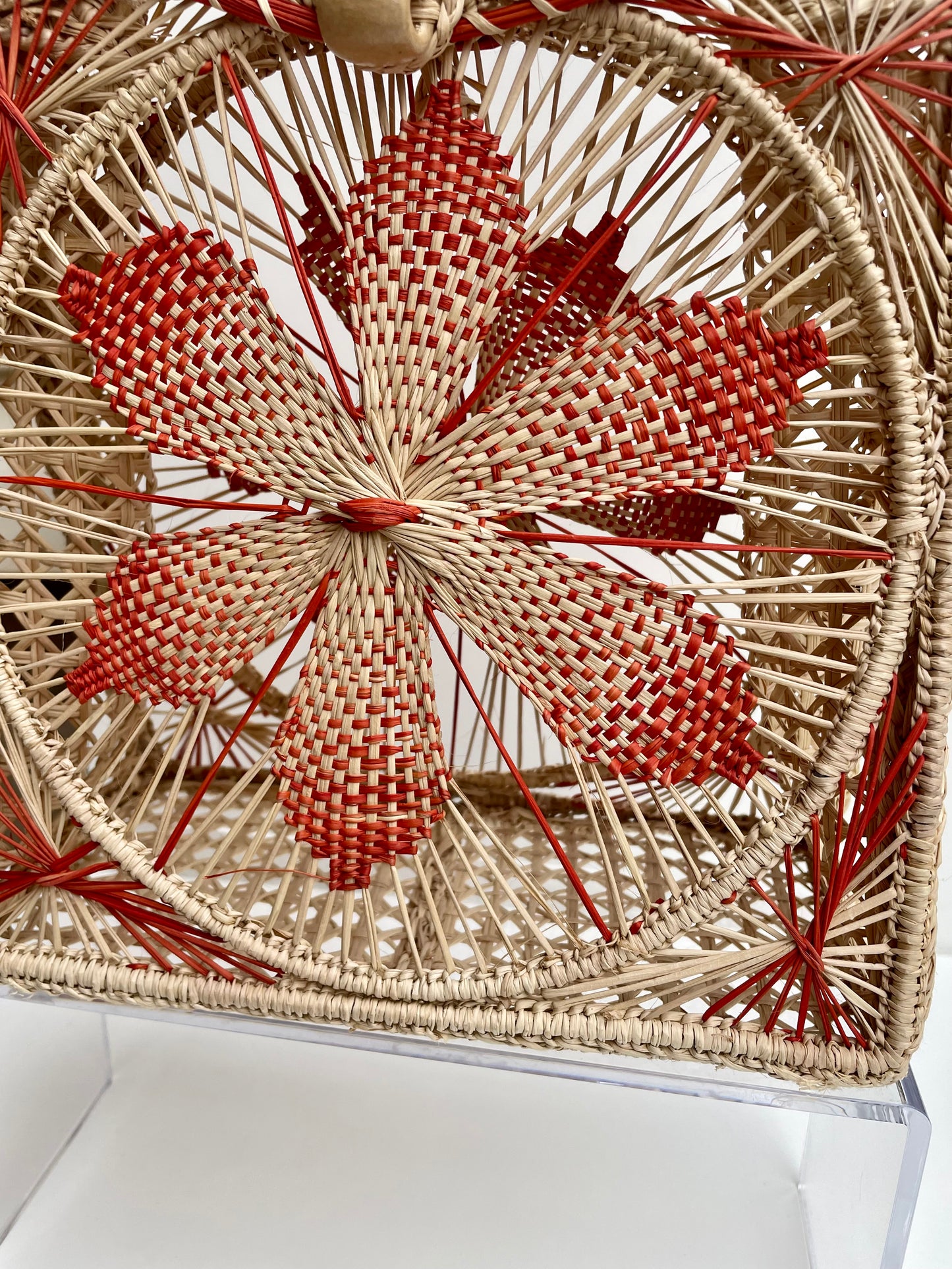 Iraca Palm Wrist Handbag (Orange)